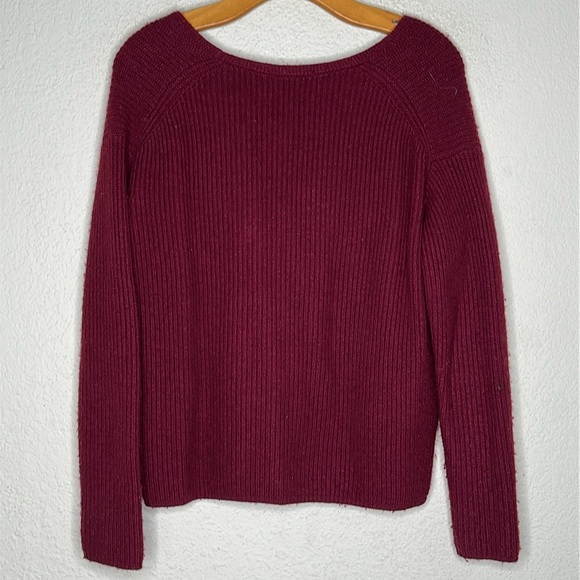 Uniqlo Wool Cashmere Blend Sweater Burgundy Size Medium Oversized Slouchy - Picture 5 of 5